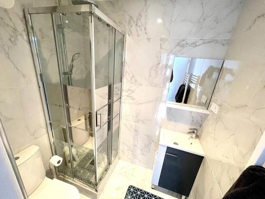La Residence Des Celestins - Appartement Duplex N17 - Centre 비시 외부 사진