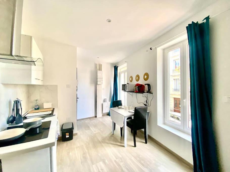La Residence Des Celestins - Appartement Duplex N17 - Centre 비시 외부 사진
